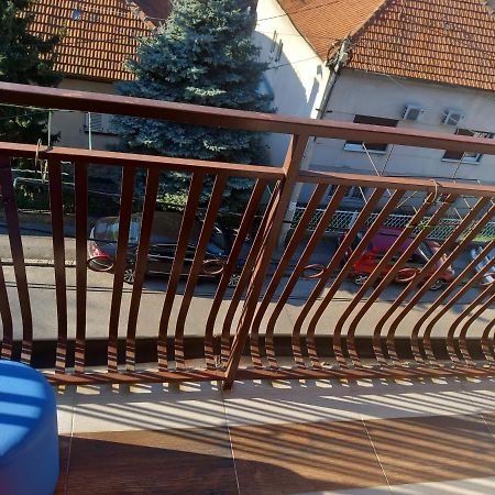 Cosy Rooftop Studio With Balcony Beograd Eksteriør bilde